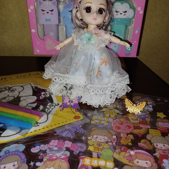 Doll Dangler, Magic Highlighters and More! - Picture 3 of 15